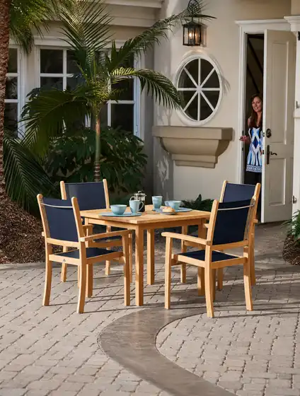 PEARL DINING SET