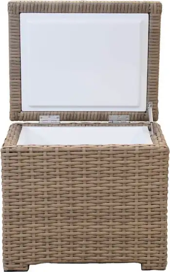 Universal Ice Chest